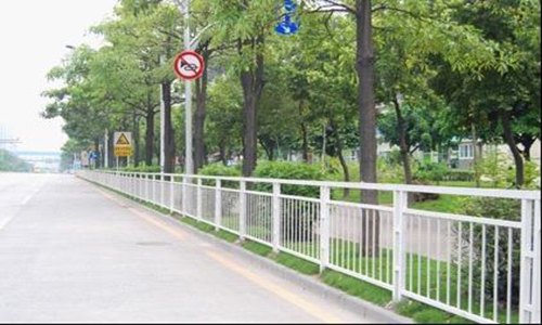 鋅鋼護(hù)欄的辨別方法